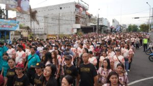 Ribuan Masyarakat Ikuti Jalan Sehat HUT Ke-422 Kota Singaraja, Jumat (6/3)